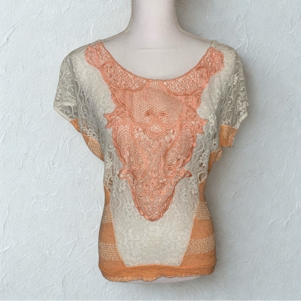Daytrip Women Boho Crochet Lace Blouse Top Size Small Peach White